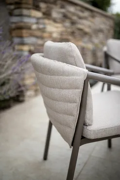 Barolo dining stoel incl. 2 kussens detailbeeld, 4 Seasons Outdoor, tuincentrumoutlet.com