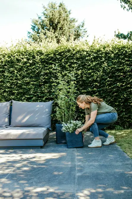 Planter square Rib NL 40x40x40 black sfeer, Capi Europe, tuincentrumoutlet