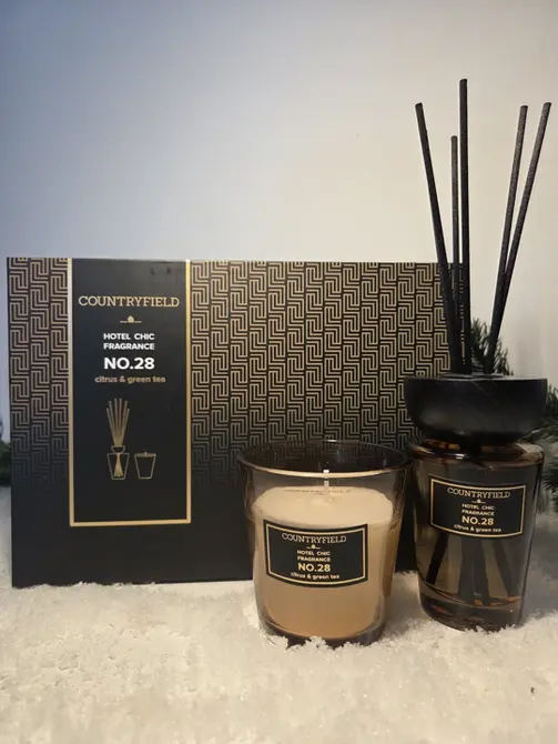 Cadeauset Geurstokje en geurkaars vk No.28 amber, Decostar, tuincentrumoutlet.com