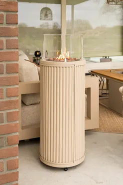 Cosipillar Curved beige sfeerbeeld, Cosi fires, tuincentrumoutlet.com