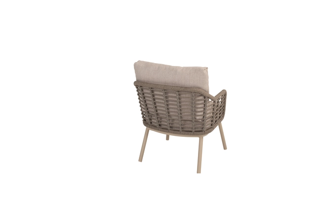 Donato Ø160 cm met 6x Puglia low dining latte stoel achter, 4 Seasons Outdoor, tuincentrumoutlet.com