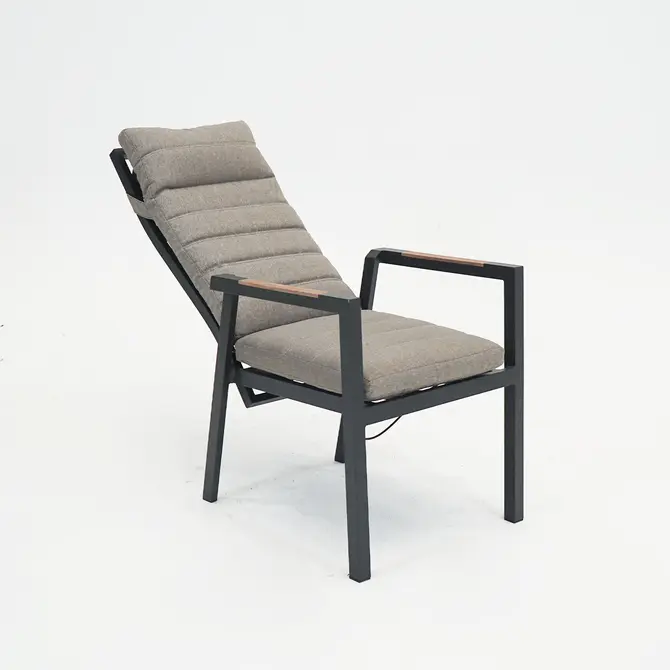 Donna verstelbare stoel met kussen woodlook arm, Sens-line, Tuincentrumoutlet.com