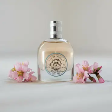 EaudeParfum50mlCottonMuskSfeerbeeld1