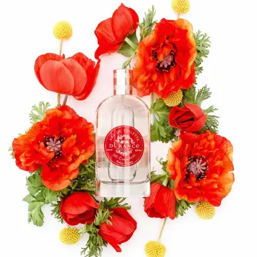EaudeToilette100mlPrettyPoppySfeerbeeld1