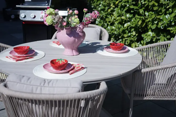 Edison tafel Ø122 cm taupe teak tafel, Garden Impressions, tuincentrumoutlet.com