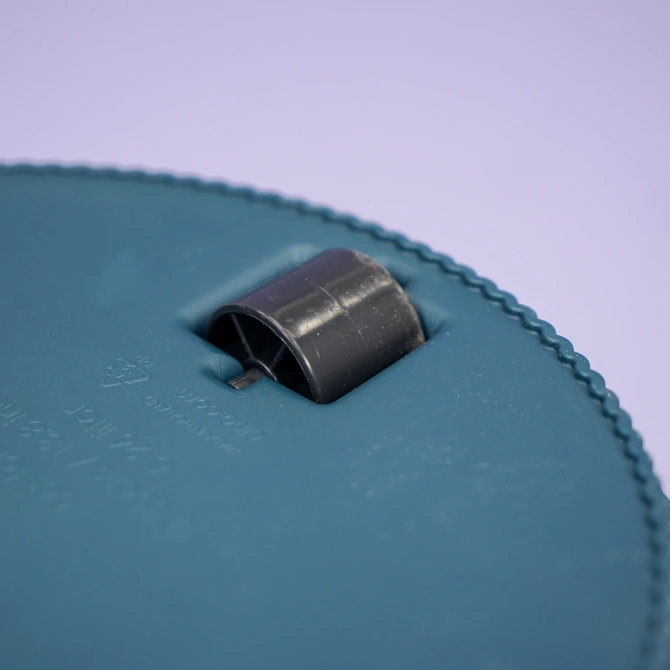 Elho Vibes Fold Rond 35 Diepblauw Blauw Wielen Bloempot Pot - afbeelding 4