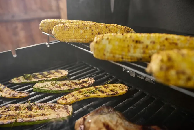 Gasbarbecue spirit epx-435r stealth sfeerfoto, Weber, tuincentrumoutlet.com