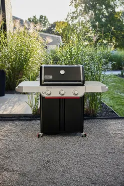 Genesis E-315W sfeerbeeld, Weber, tuincentrumoutlet.com