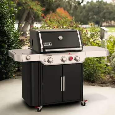 Genesis E-335 Weber - sfeer - tuincentrumoutlet.com