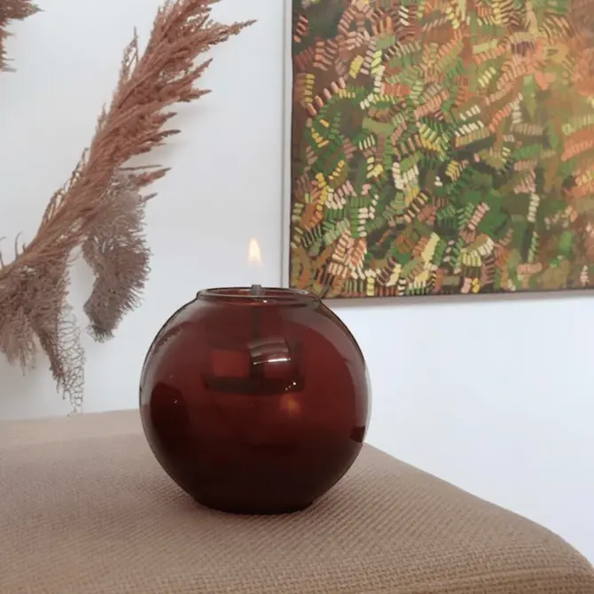 Globus Candle 15 Amber sfeerfoto, Tenderflame, tuincentrumoutlet.com