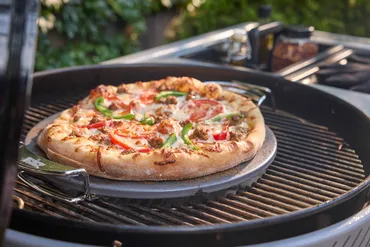 Houtskool bbq performer premium smart 57 pizza, Weber, tuincentrumoutlet.com