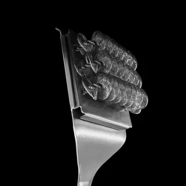 Kamado Joe Grill Tools - Grill Cleaning Brush with Scraper detail, Kamado Joe, tuincentrumoutlet.com