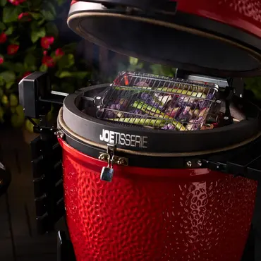 Kamado Joe JoeTisserie Basket Kit sfeer, Kamado Joe, tuincentrumoutlet