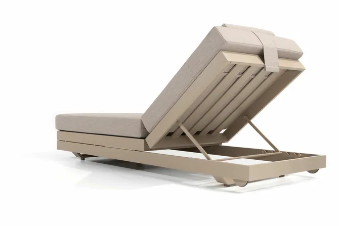 Cali sunbed latte met kussen onderkant, 4 Seasons Outdoor, tuincentrumoutlet.com