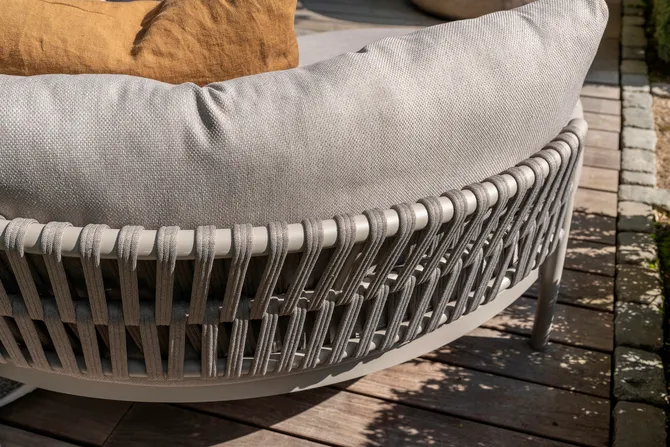 Catalana SET cloud 2-zitsbank + chaise lounge details, 4 Seasons Outdoor, tuincentrumoutlet.com