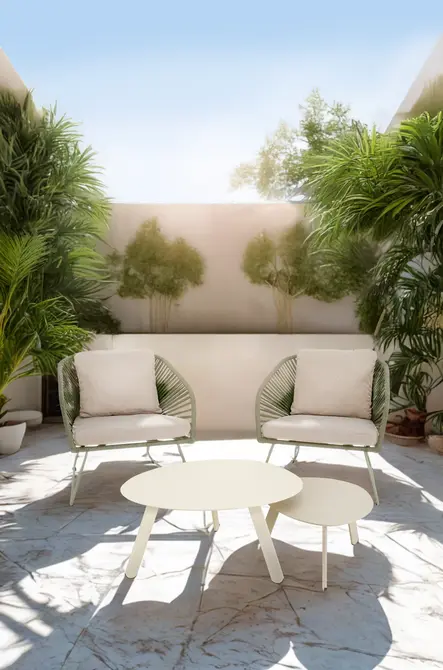 Loungestoel izumi groen sfeerbeeld, Lesli Living, tuincentrumoutlet.com