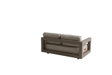 Metropolitan 2.5 seater bench mocca right arm with 5 cushions, achteraanzicht 4SO, tuincentrumoutlet.com