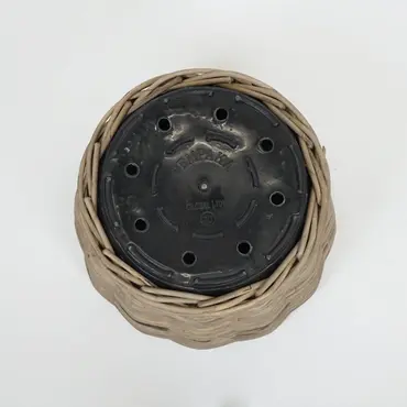 Drypot rotan d68h52cm grijs onderkant, Mediterraans weekend, tuincentrumoutlet.com