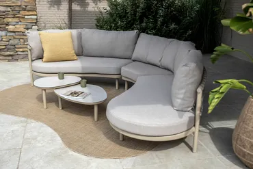 Piacenza loungeset 3-delig latte sfeerfoto, 4 Seasons Outdoor, tuincentrumoutlet.com
