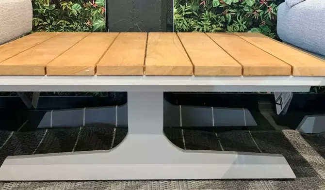 Play coffee table teak 120 x 75 x 30 cm. www.tuinmeubels.nl