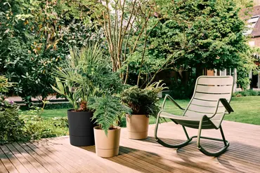 Pot foss d30cm paddenstoel beige sfeerbeeld, Elho, tuincentrumoutlet.com