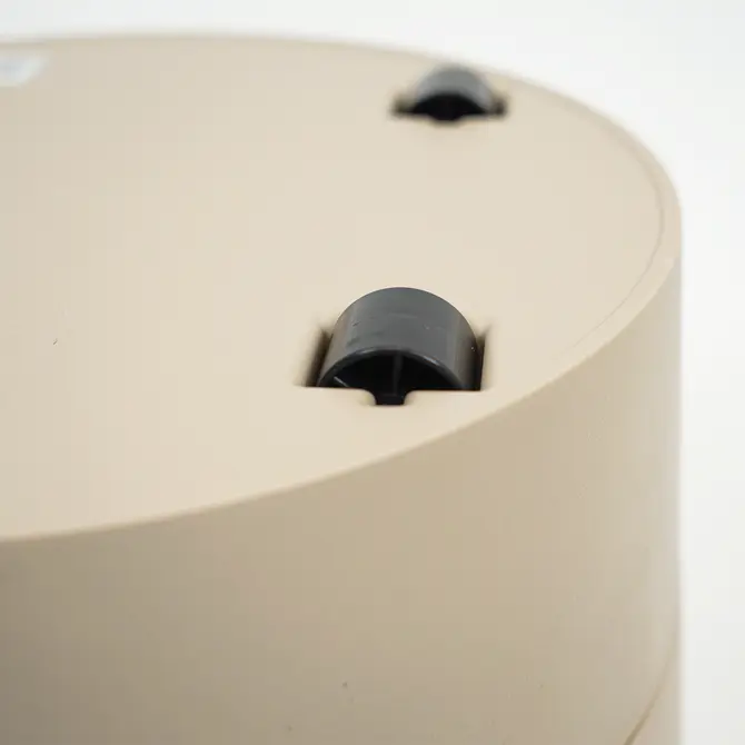 Pot foss d30cm paddenstoel beige met wielen detail wiel, Elho, tuincentrumoutlet.com