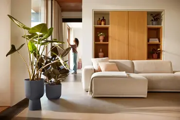 Pot vibes fold coupe d30cm antract sfeerbeeld, Elho, tuincentrumoutlet.com