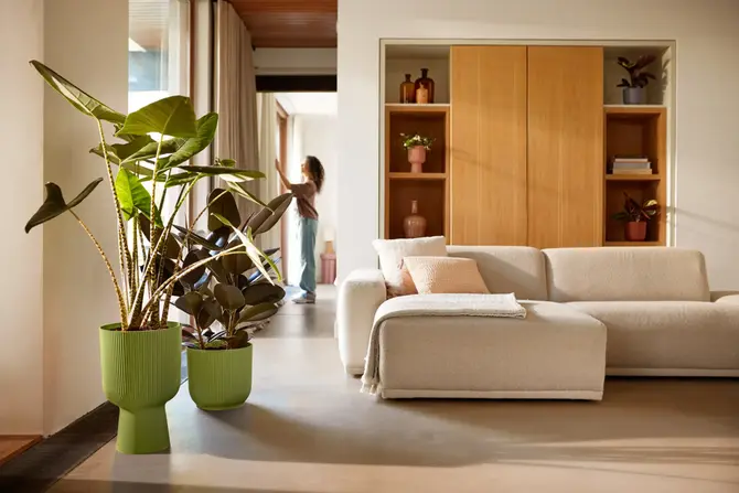 Pot vibes fold coupe d30cm varengrn sfeerbeeld, Elho, tuincentrumoutlet.com