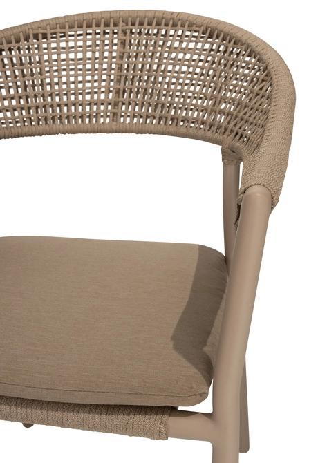 Sienna stacking dining chair latte with cushion detailfoto, 4 Seasons Outdoor, tuincentrumoutlet.com