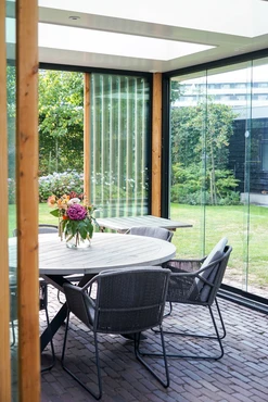 tuin-living overkapping - glaspanelen - tuincentrumoutlet.com