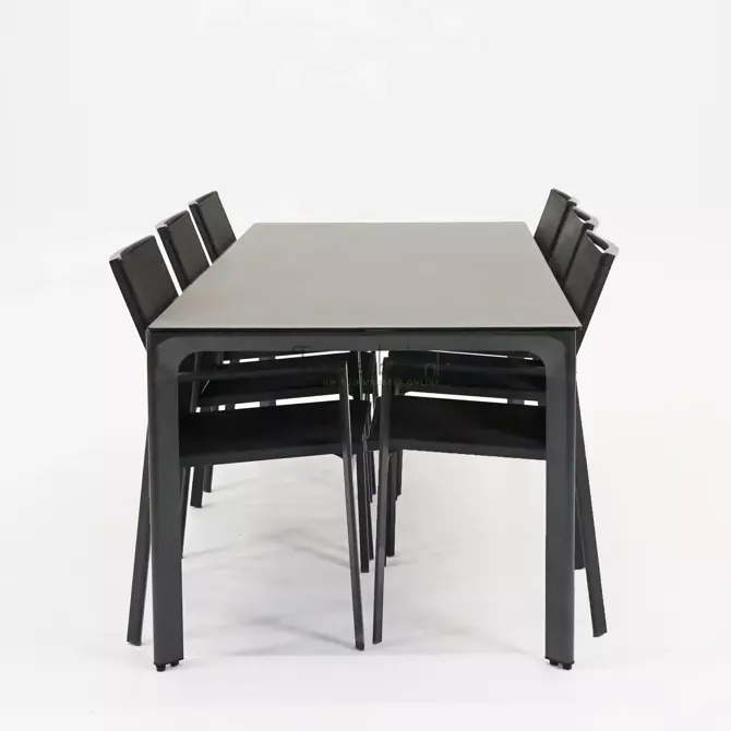 Tuinstoel Delia zwart met Carcassone 200 x 90 cm, tuinmeubels.nl, foto 3