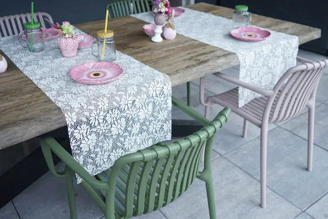 Tuinstoel Vita Porto Groen G-09 stapelbaar sfeer, Vita, Tuincentrumoutlet