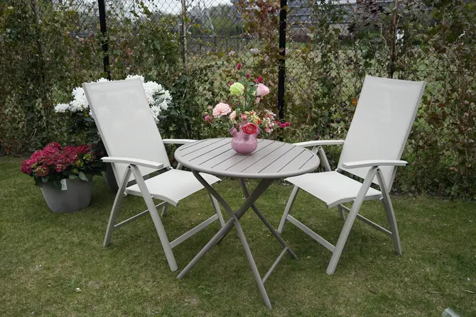 Tuintafel globe Ø80cm zand sfeer, Vita, Tuincentrumoutlet