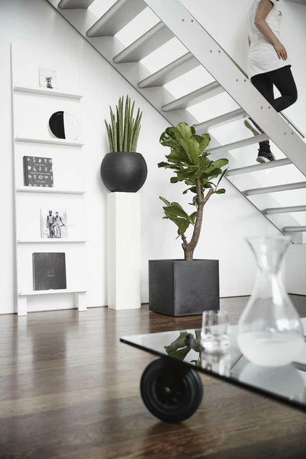 Planter square Smooth NL 30x30x30 black sfeerbeeld, Capi Europe, tuincentrumoutlet