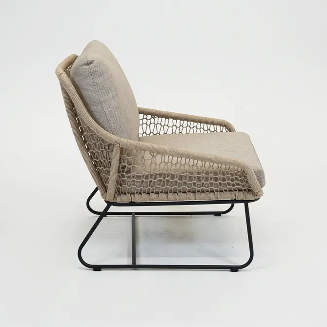 Emilia lounge stoel bruin zijkant, Vita tuinmeubelen, Tuincentrumoutlet.com
