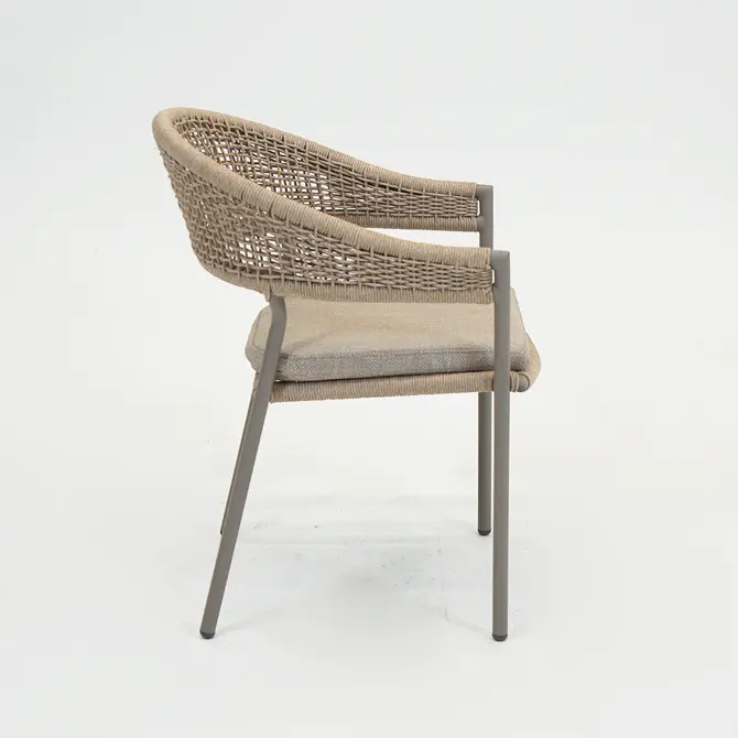 Marina stapelstoel bruin zijkant, Vita tuinmeubelen, Tuincentrumoutlet.com