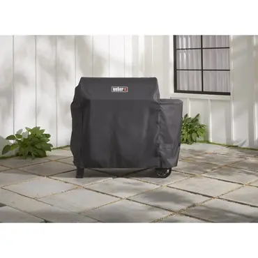 Weber Premium Barbecuehoes Searwood XL 600 Zwart Pellet BBQ Hoes Beschermhoes sfeer, Weber, tuincentrumoutlet.com