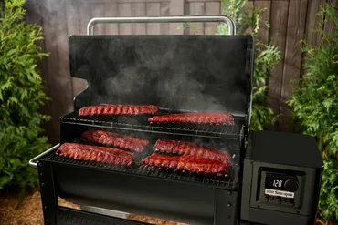Weber Smoque XL 500 sfeerbeeld, Weber, tuincentrumoutlet.com
