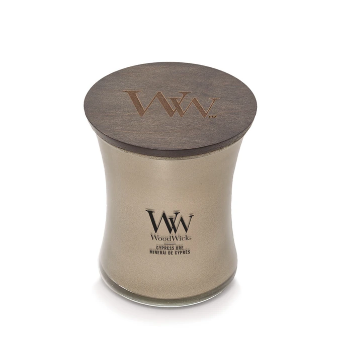 WW Cypress Ore Medium Candle - Warm Nickel deksel, Woodwick, tuincentrumoutlet.com