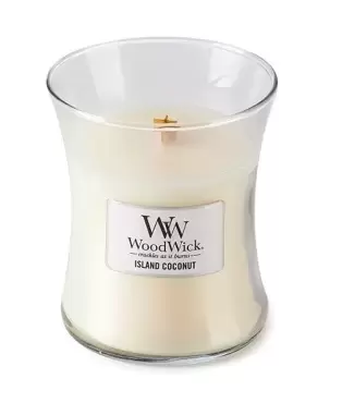 WW Island Coconut Medium Candle www.tuincentrumoutlet.com